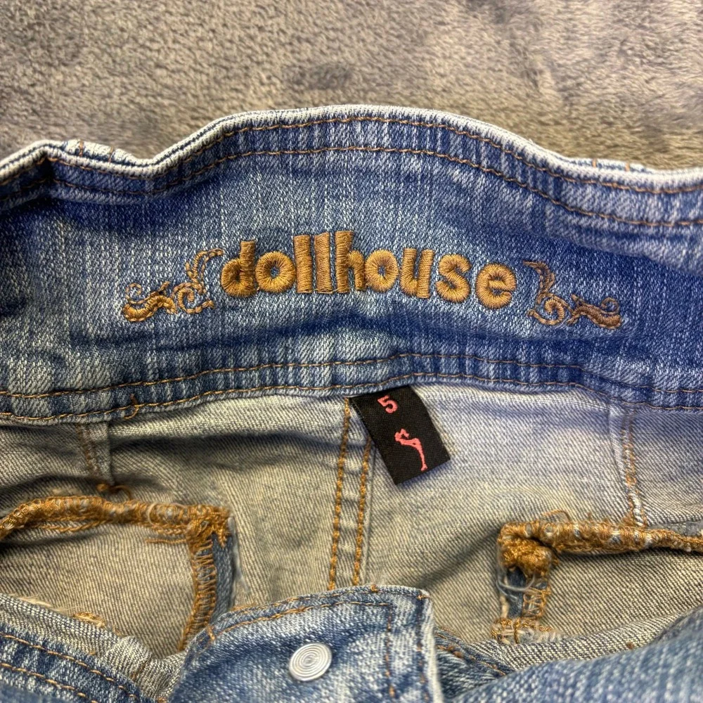Dollhouse denim shorts